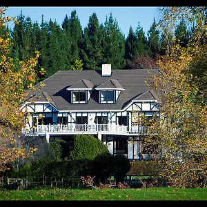 4* Hotel Hamurana